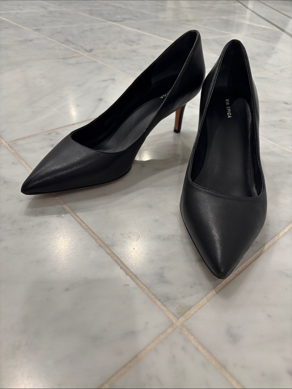 Via Spiga Gaya Black Pointed Leather Mid-Heel Pumps